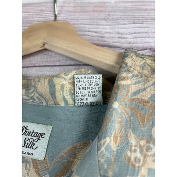 Vintage Silk Light Green 100% Silk Floral Print Hawaiian Shirt  Size XX-Large - Picture 8 of 8